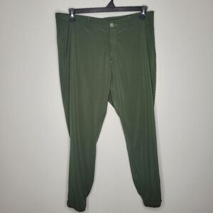 Primo green ankle golf performance pants with zippers size 36 short